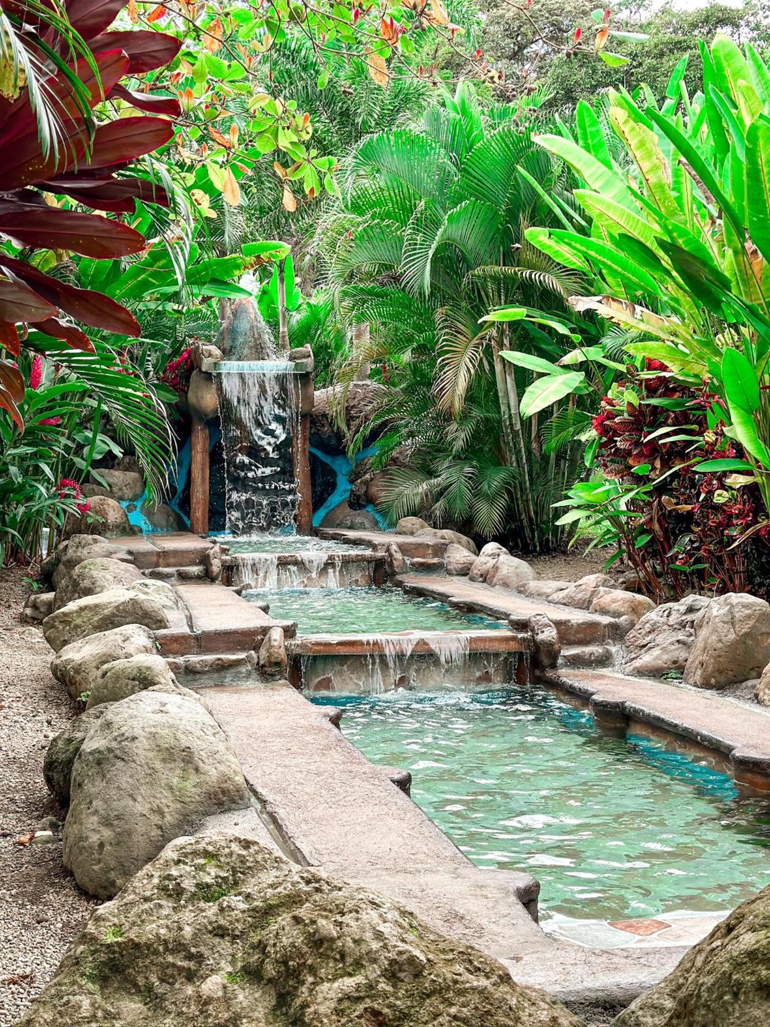 Cabanas Rio Escondido En La Fortuna Exteriör bild