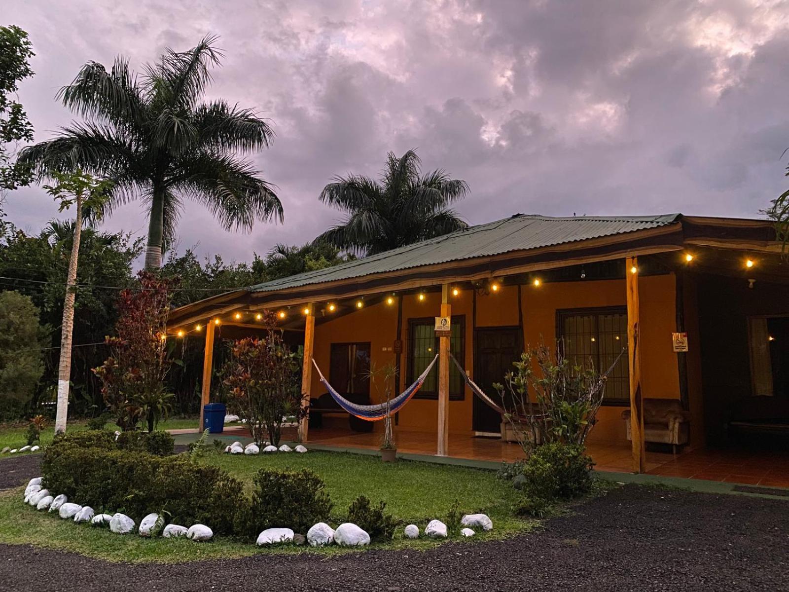 Cabanas Rio Escondido En La Fortuna Exteriör bild